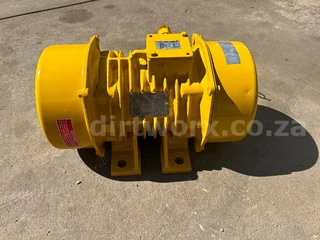 3 Phase Vibrating Motor 0.4 kW