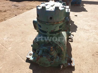 Hydraulic Compressor