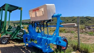 Monosem Fertiliser Spreader Kunsmis Strooier