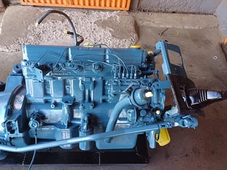 Ford 2713E Engine