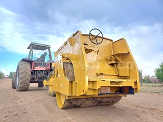 Vibratory Drum and Pneumatic Roller