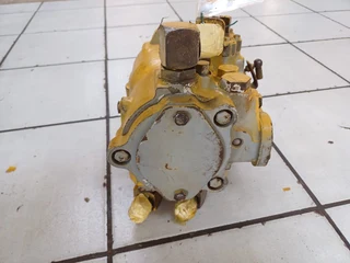 Sauer Sundstrand 90R075 Hydraulic Variable Axial Piston Pump