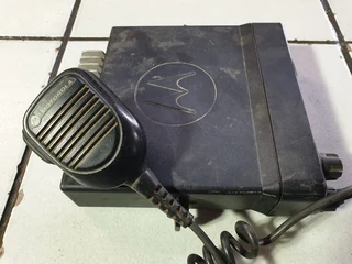 Motorola DM4400 UHF Base/Vehicle Two-Way Radio