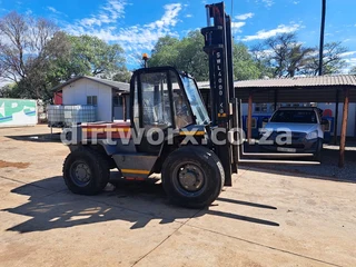 Manitou Rough Terrain Forklift 5 Ton