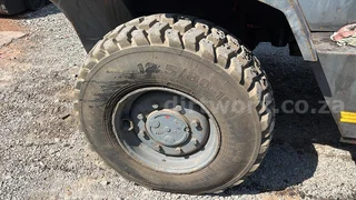 Manitou Rough Terrain Forklift 5 Ton