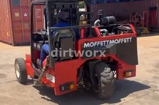 2008 Moffett M9 24.3 Forklift