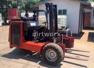 2008 Moffett M9 24.3 Forklift