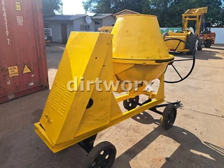 Concrete Mixer Petrol 180kg 280L