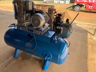Air Compressor 250L