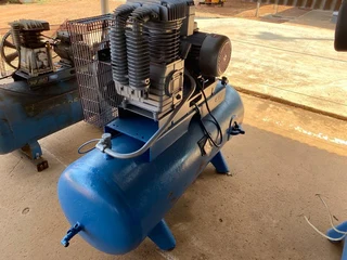Air Compressor 250L