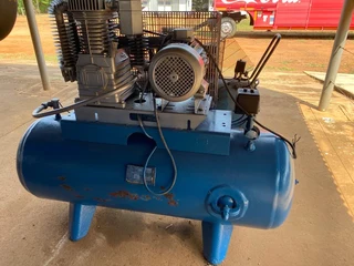 Air Compressor 250L
