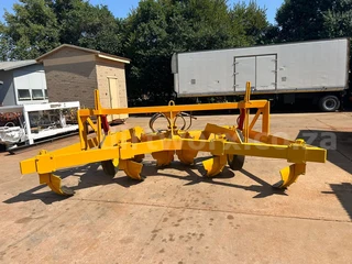 6 Furrow Construction Mixing Plough