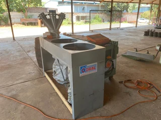 Cyclone Dust Extractor