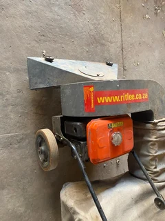 Kubota Garden Leaf Vacuum Blower