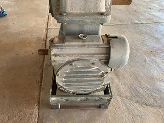 BEW Reduction Gearbox 185 kW Ratio 240.84 to 1