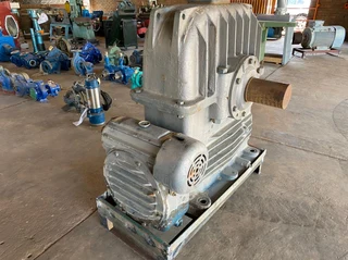 BEW Reduction Gearbox 185 kW Ratio 240.84 to 1