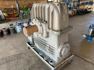 BEW Reduction Gearbox 185 kW Ratio 240.84 to 1