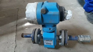 Liquid Flow Meter