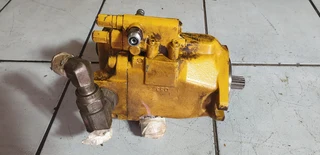 John Deere Rexroth AT227702 Axial Piston Pump