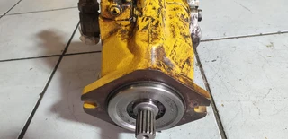 John Deere Rexroth AT227702 Axial Piston Pump