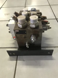 M4-15 Load Sensing Control Block