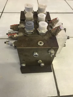 M4-15 Load Sensing Control Block