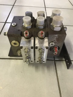 M4-15 Load Sensing Control Block
