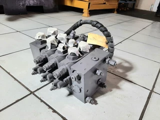 Rexroth 3M4-15-2X Hydraulic Directional Control Valve