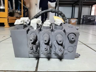 Rexroth 3M4-15-2X Hydraulic Directional Control Valve