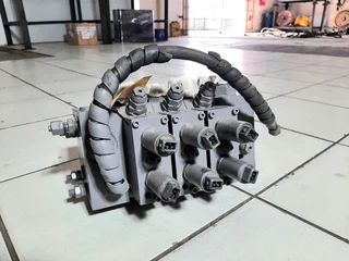 Rexroth 3M4-15-2X Hydraulic Directional Control Valve