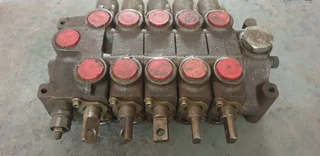 Hydraulic Directional Control Valve Bank