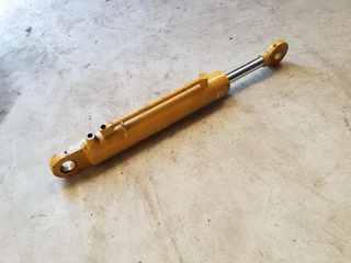Bell B18B Hydraulic Cylinders