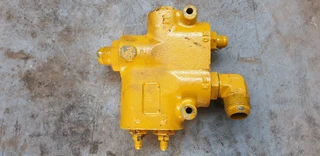 B17B Hydraulic Directional Control Valve Bank