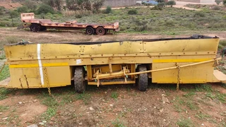 Aggregate Chip Spreader