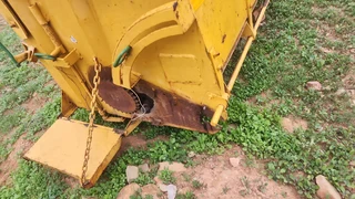 Aggregate Chip Spreader