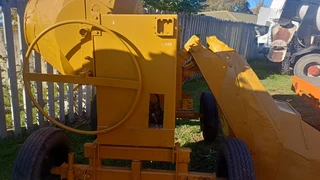 Winget 330T Concrete Mixer