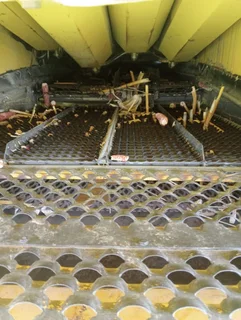 New Holland 8040 Mielie Koring Stroper Combine Harvester