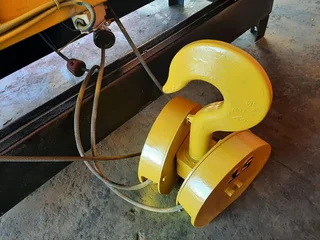 Tusker Electric Wire Rope Hoist 5 Ton.