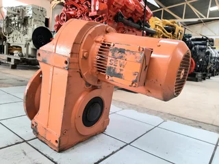 SEW Eurodrive Gear Motor 3kW Ratio 76.39:1