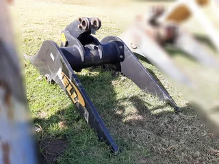 Bell L1706C Plus Loader H-Frame