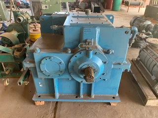 David Brown Reduction Gearbox Ratio 35 to 1