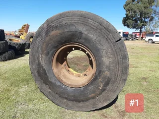 Bridgestone Slick Tyre 18.00-25 with Rim