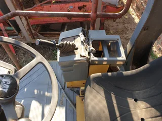 Caterpillar CS533D Smooth Drum Vibrating Roller Cab