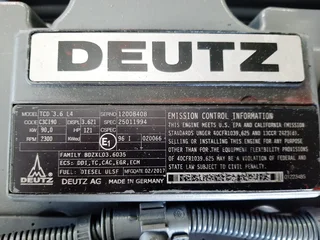 Deutz TCD 2012 3.6 L4 Engine