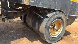 Hyster Pneumatic Roller