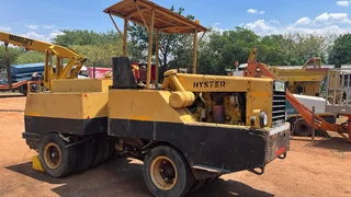 Hyster Pneumatic Roller