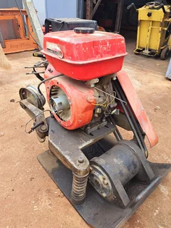 Vibratory Plate Compactor