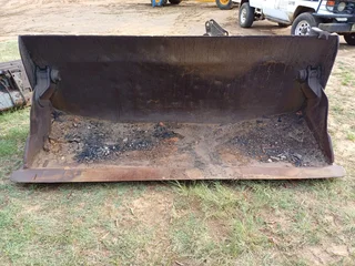 TLB Front End Loader Bucket
