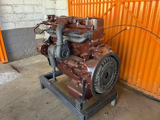 Mercedes Benz OM352A Engine