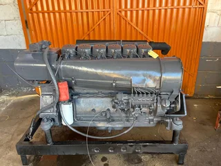 Deutz F6L912 Engine